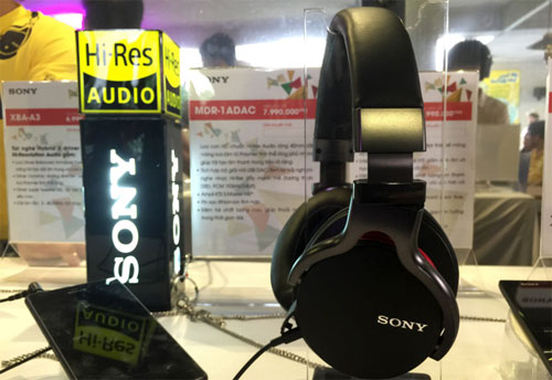 Sony ra mắt loạt sản phẩm Hi-Res mới tại Việt Nam Sony ra mắt loạt sản phẩm Hi-Res mới tại Việt Nam