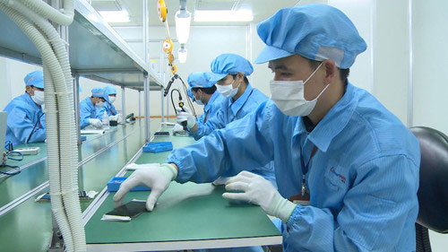 Bphone được sản xuất như thế nào vẫn là dấu hỏi lớn Bphone được sản xuất như thế nào vẫn là dấu hỏi lớn