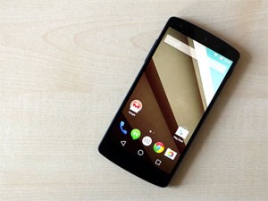 Android 5.x: điện thoại cầm trên tay sẽ không bị khóa