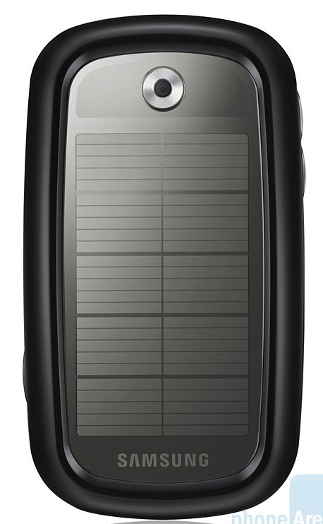 Tấm pin năng lượng mặt trời phía sau