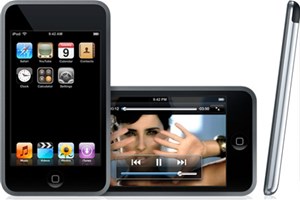 iPod Touch ra 'mặt trận' 