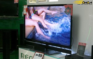 TV 3D giá gần 140 triệu đồng của Toshiba