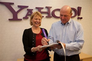 Thua lỗ, Yahoo "đổ tội" cho Microsoft