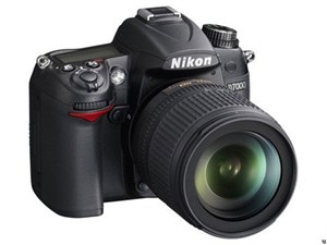 Nikon tiếp tục nâng cấp firmware cho D7000