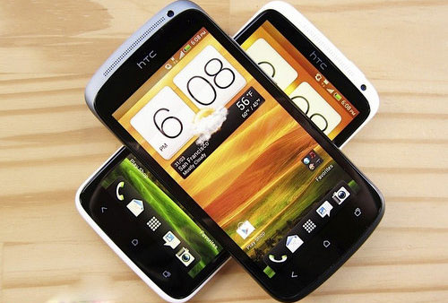 HTC One X đọ dáng với One S