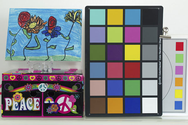 Fujifilm X-Pro1 đọ ảnh nhanh với Leica M9