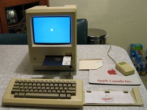 Macintosh 128k bản dùng thử rao giá 100.000 USD