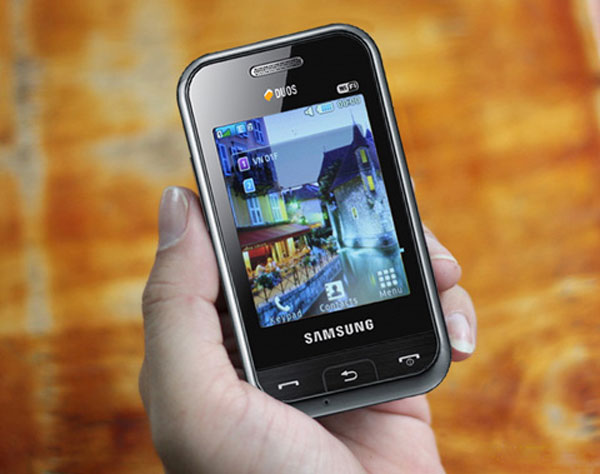 10 'dế' cảm ứng hai sim hấp dẫn tại VN