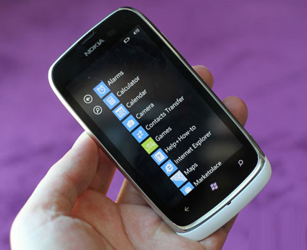 Lumia 610 lên kệ cuối tháng 4, giá đề xuất 5,2 triệu đồng