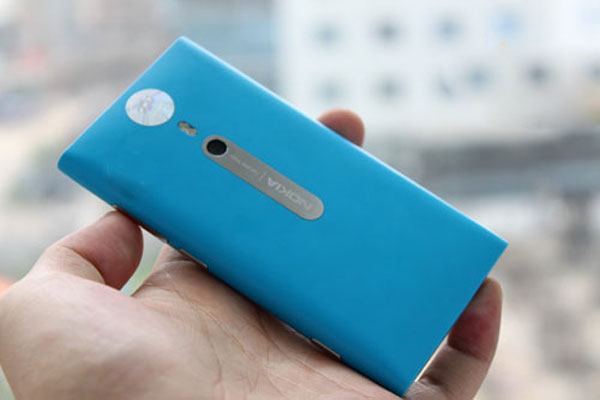 Đánh giá Nokia Lumia 800