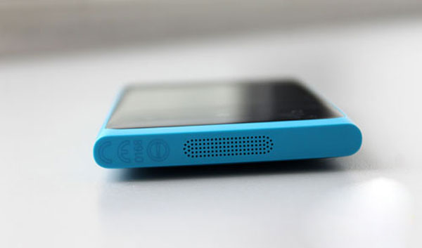 Đánh giá Nokia Lumia 800