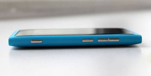 Đánh giá Nokia Lumia 800