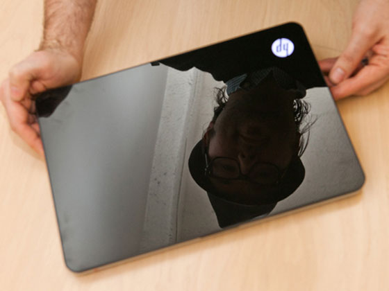 Chọn mua MacBook Air hay Ultrabook?