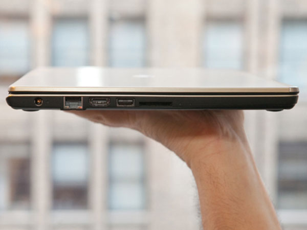 Chọn mua MacBook Air hay Ultrabook?