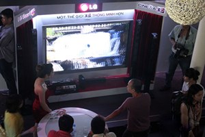 TV 3D LED 'siêu mịn' 84 inch về VN 2 tháng nữa