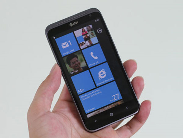 HTC Titan II máy ảnh 16 'chấm' tại VN