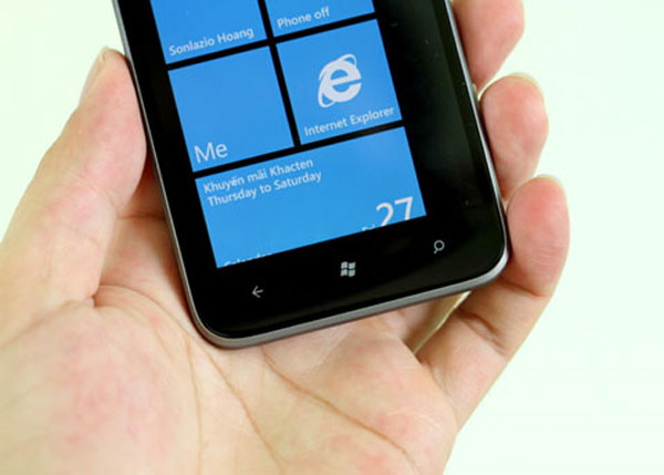 HTC Titan II máy ảnh 16 'chấm' tại VN