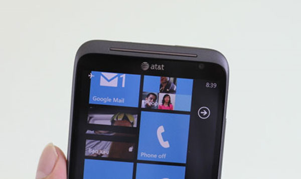 HTC Titan II máy ảnh 16 'chấm' tại VN