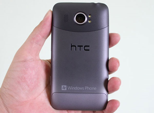 HTC Titan II máy ảnh 16 'chấm' tại VN