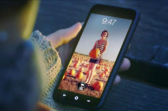 Giao diện Facebook Home vừa được mạng xã hội lớn nhất thế giới ra mắt. Microsoft chê Facebook Home lỗi thời