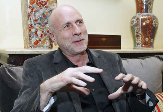 Ken Segall từng làm việc 6 năm cho Apple và Steve Jobs.  Sai lầm của Apple trong việc đặt tên iPhone