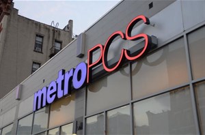 Cổ đông lớn nhất của MetroPCS bất ngờ mềm tính