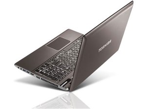 Laptop nổi bật bán tháng 4/2013