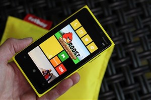 Giá Nokia Lumia 920 chính hãng giảm 3 triệu đồng