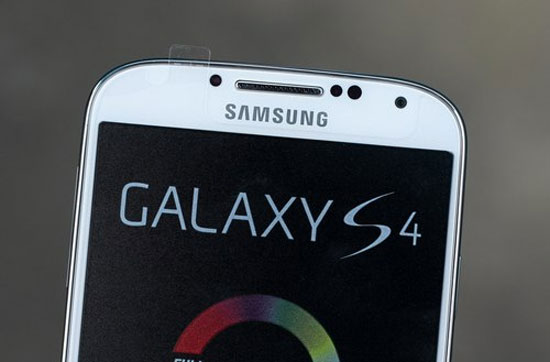 Ảnh "mở hộp" Galaxy S4 chính hãng tại Việt Nam