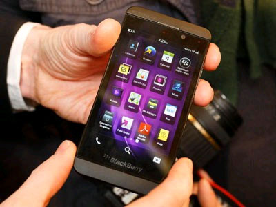 BlackBerry Z10 "Siêu phẩm" BlackBerry Z10 sụt giá thê thảm