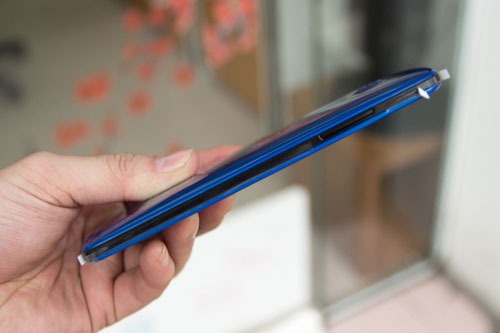 Mở hộp LG Isai, phiên bản chống nước của G2