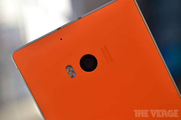 Camera với cảm biến lên đến 20 megapixel, sử dụng công nghệ PureView, chống rung quang học và ống kính Zeiss Ảnh thực tế điện thoại Lumia 930 và Lumia 630