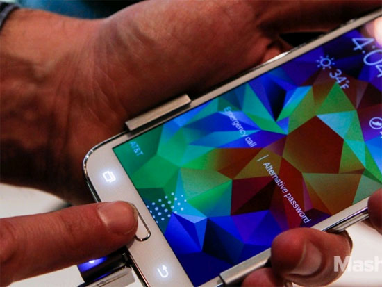 Samsung Galaxy S5 Chi phí sản xuất 1 chiếc Galaxy S5 chỉ khoảng 4 triệu đồng