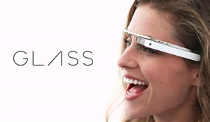 Google Glass lên đời Android KitKat, gỡ bỏ tính năng video call