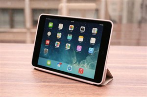 Apple bắt đầu bán iPad mini Retina tân trang