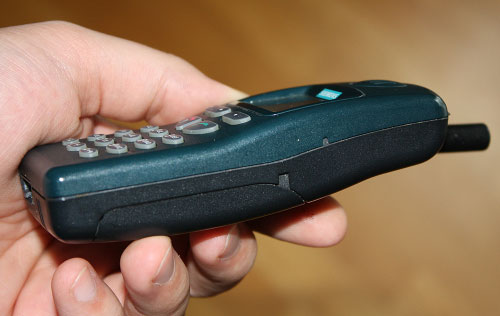 Siemens C25 - chiếc điện thoại đầu đời của tôi Siemens C25 - chiếc điện thoại đầu đời của tôi