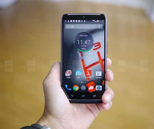 5 mẫu smartphone màn hình Quad HD có pin khủng hiện nay