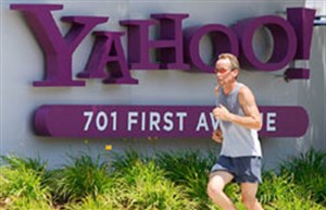 Yahoo lại có ý mời chào Microsoft