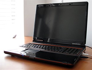 5 laptop có sức mạnh như máy tính để bàn