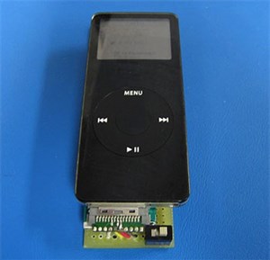 'Hack' iPod Nano để gắn thêm GPS