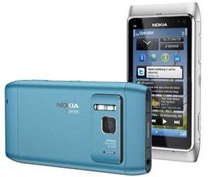 Cảm biến Nokia N8 sánh ngang máy ảnh compact 