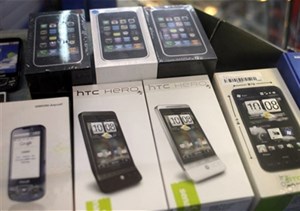 HTC quay lại kiện iPhone của Apple 