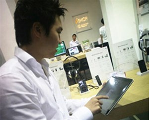 Hà Nội “cháy” iPad 3G 