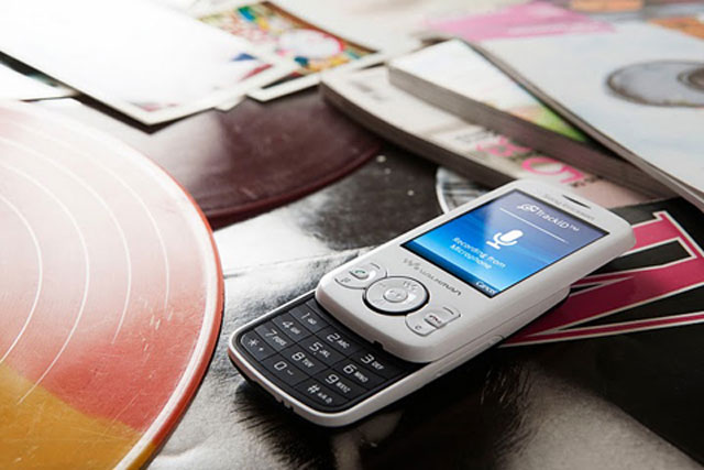 7 di động hạ giá trong tháng 4