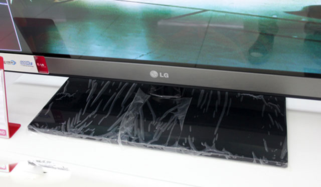 Hai mẫu TV Plasma 3D LG mới về VN