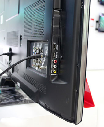 Hai mẫu TV Plasma 3D LG mới về VN