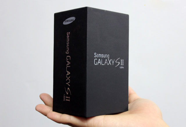 Galaxy S II 'xách tay' giá 16,8 triệu đồng