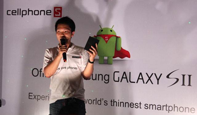 Bộ ba di động lõi kép hội ngộ ở Hà Nội