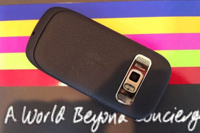 Nokia C7 ORO dát vàng 18k