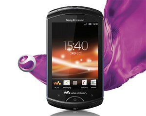 Sony Ericsson giới thiệu Xperia Arco và WT18i